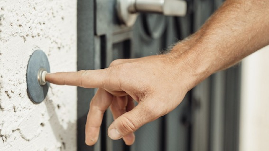 Arona, attenzione a finti tecnici dell'acqua